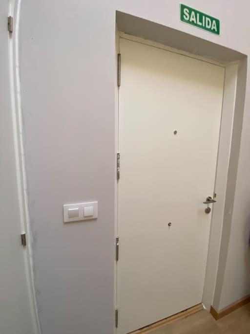 Duplex In Guindalera Apartment Madrid Bagian luar foto