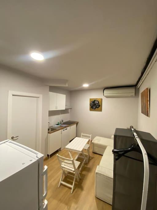 Duplex In Guindalera Apartment Madrid Bagian luar foto